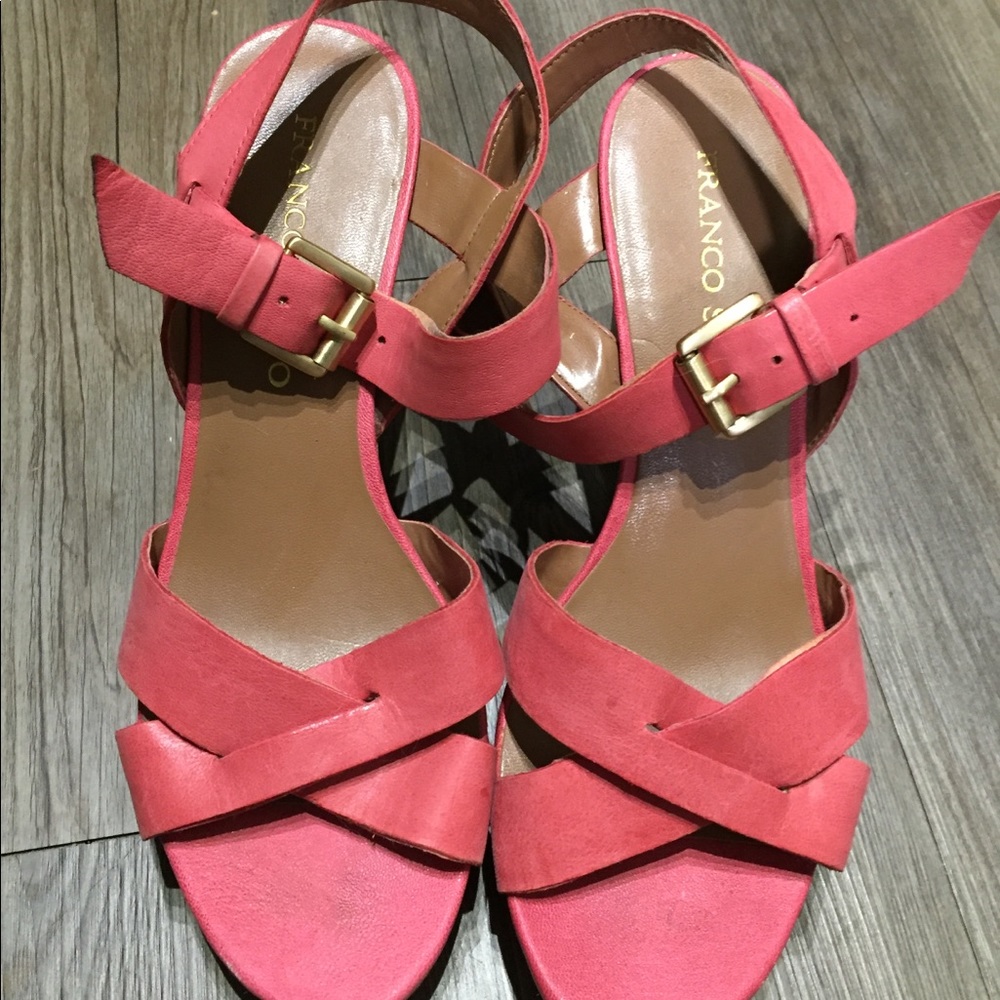 Coral wedges
